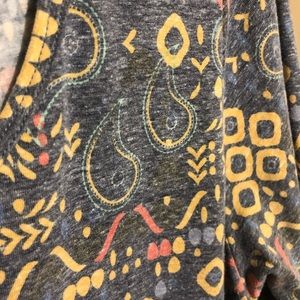 LuLaRoe Tops - LulaRoe Perfect T LuLaRoe Tops - LulaRoe Perfect T